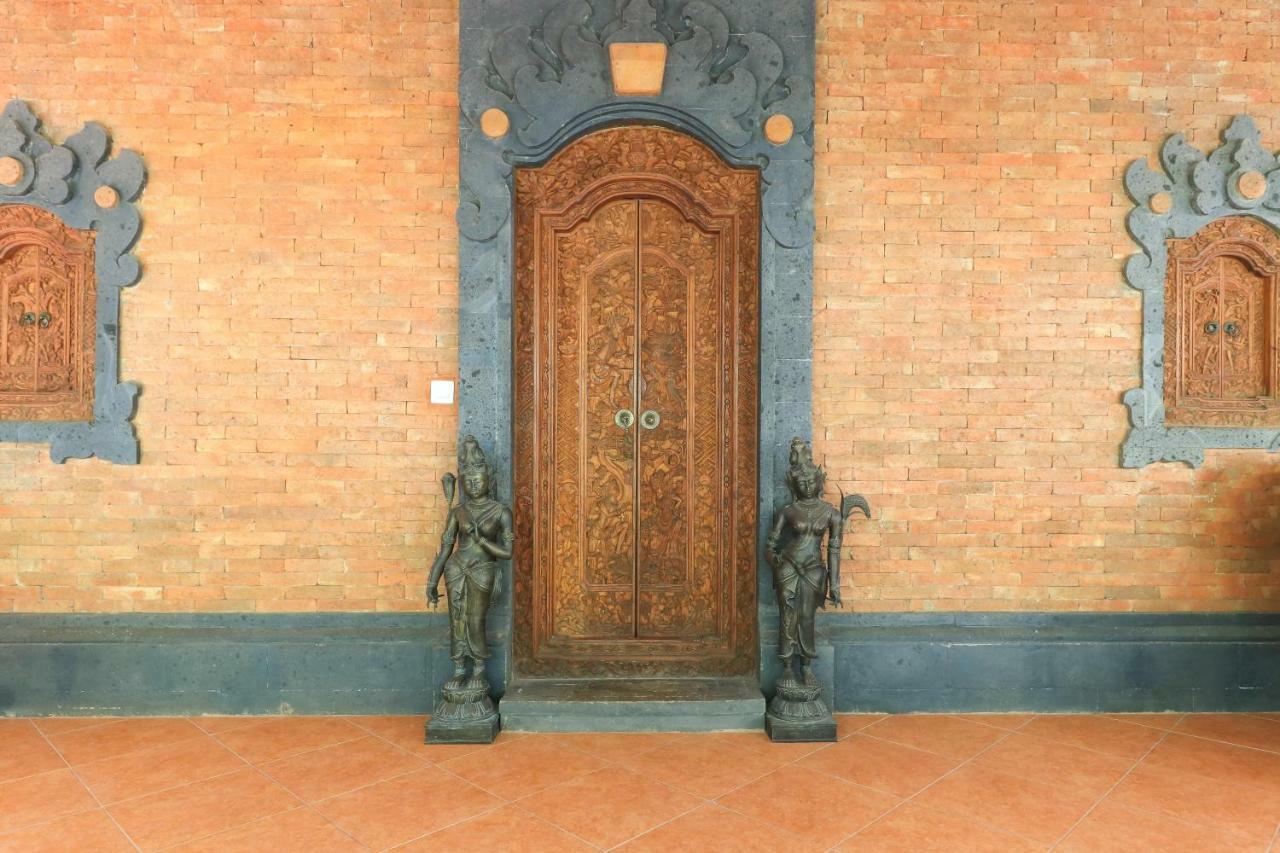 The Laras Villa Jimbaran Dış mekan fotoğraf