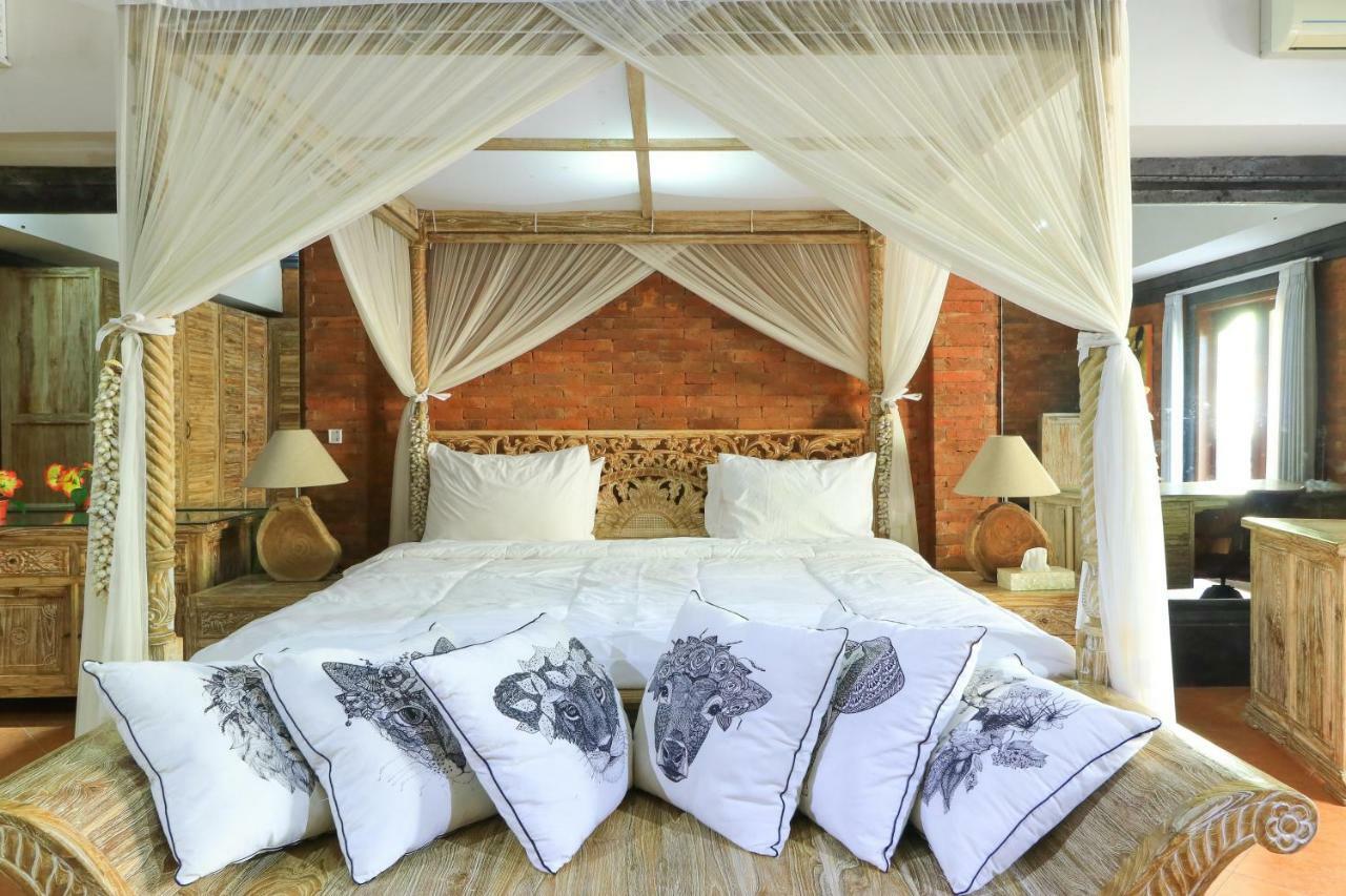 The Laras Villa Jimbaran Dış mekan fotoğraf