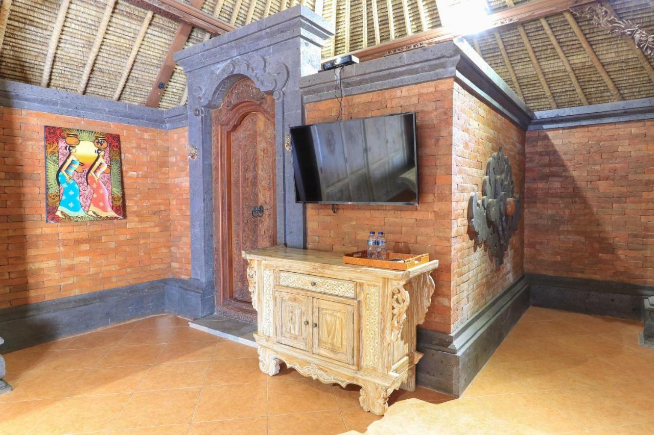 The Laras Villa Jimbaran Dış mekan fotoğraf